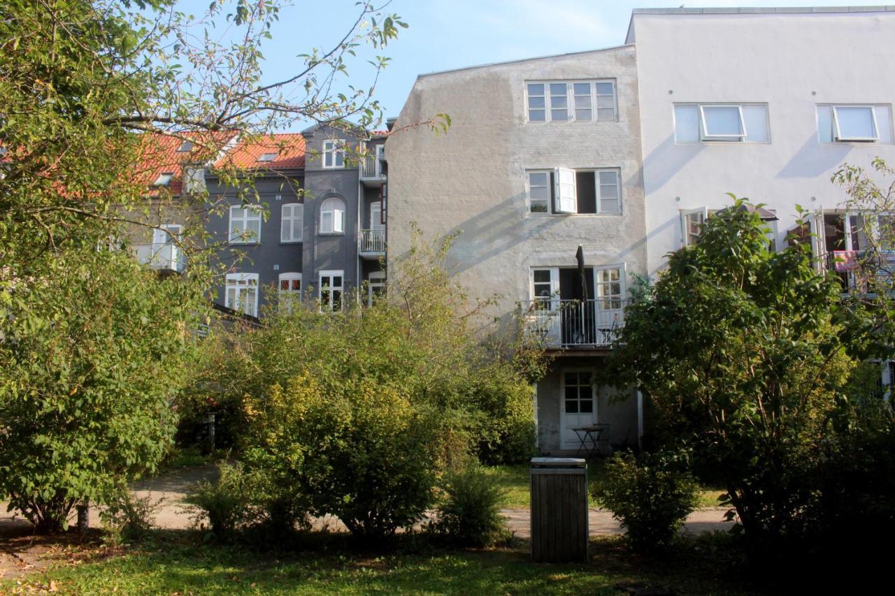 Aday - Apartment Suite 2 Aalborg Center ภายนอก รูปภาพ